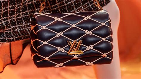 louis vuitton é uma marca italiana|louis vuitton br.